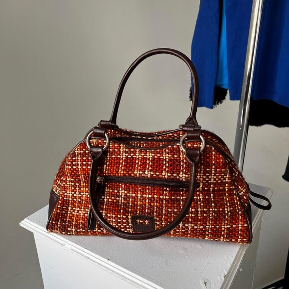 Vintage-Inspired Tweed & Leather Handbag – A Fall/Winter Must-Have! - Picture 2 of 8